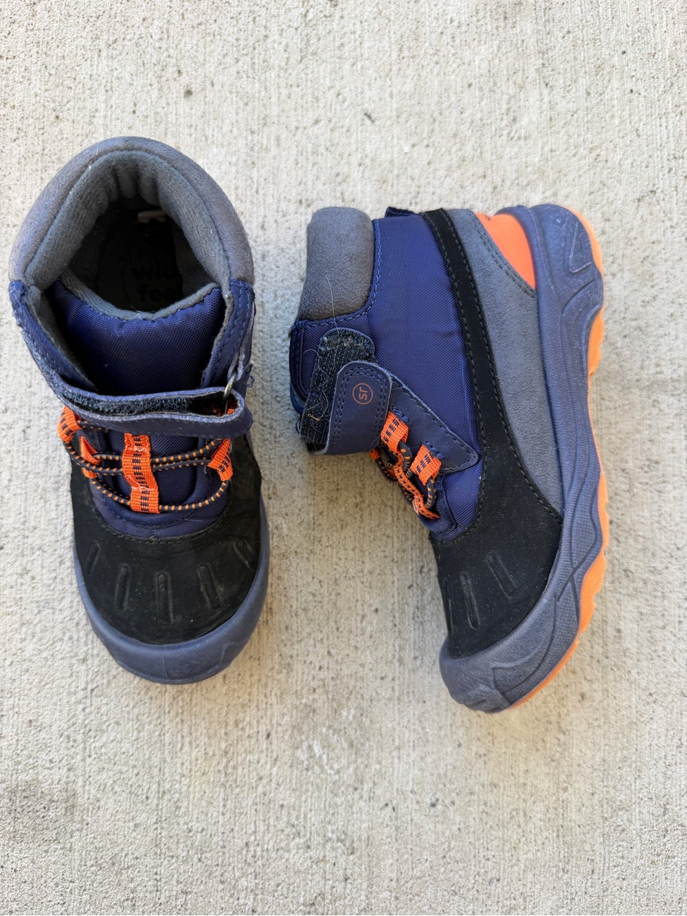 Stride Rite 360 Nebraska Boots 10M Blue Black Hook Loop Boys Shoes